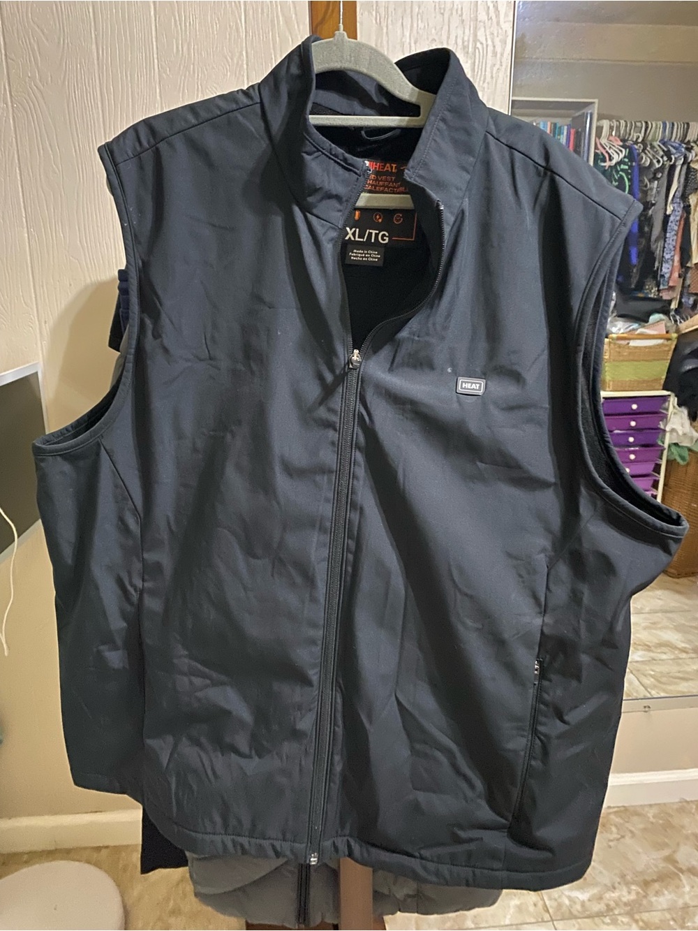 Black Men's 32 degrees Vest - XL